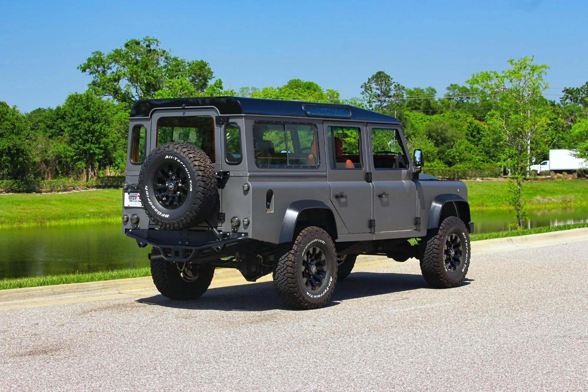 1997 Land Rover Defender 110 Station Wagon