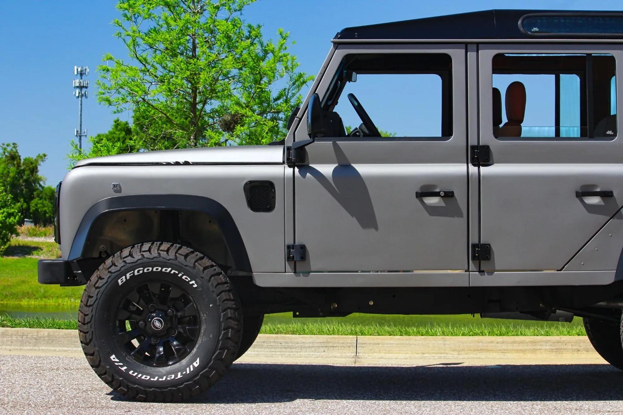 1997 Land Rover Defender 110 Station Wagon