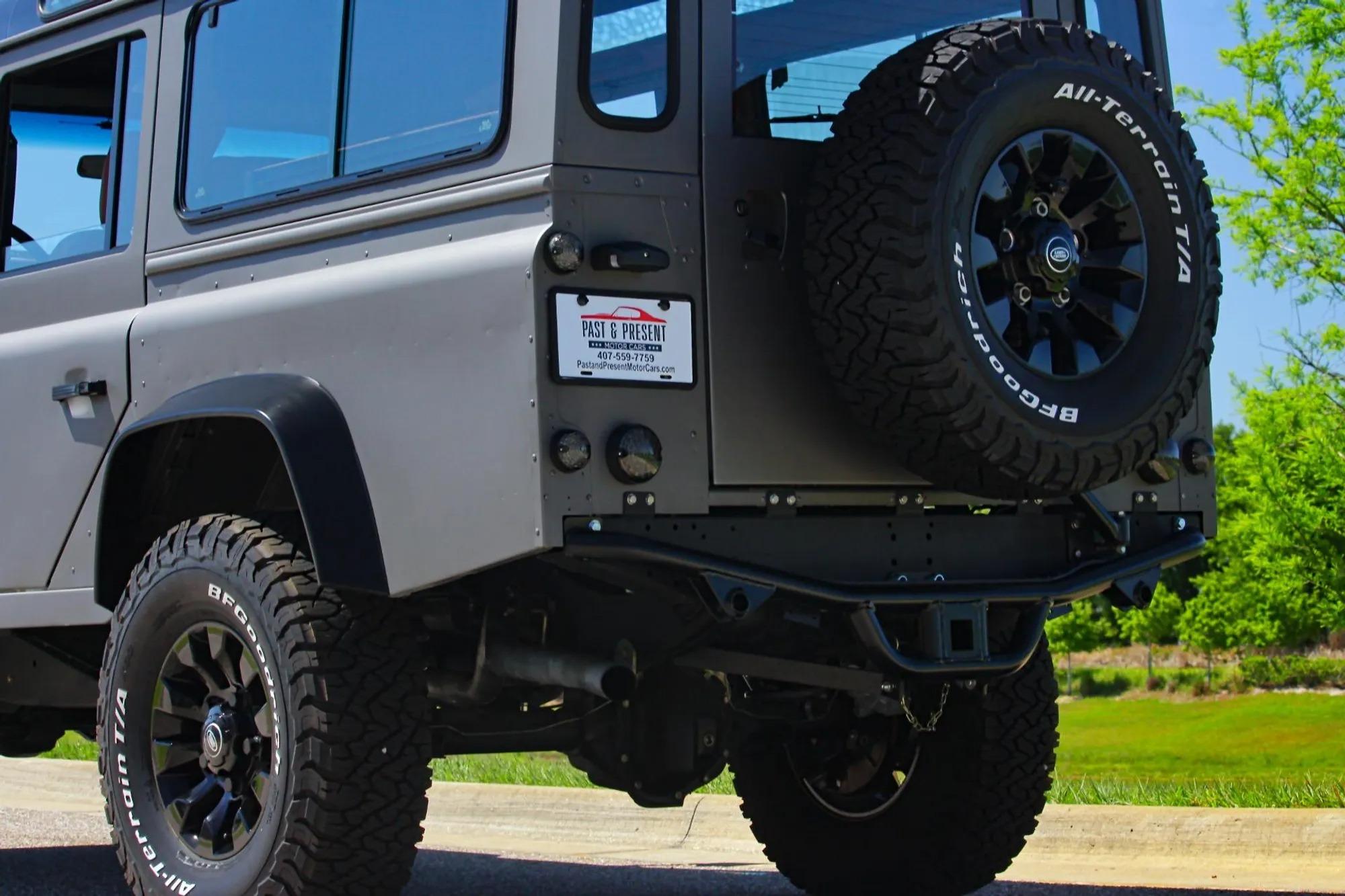 1997 Land Rover Defender 110 Station Wagon