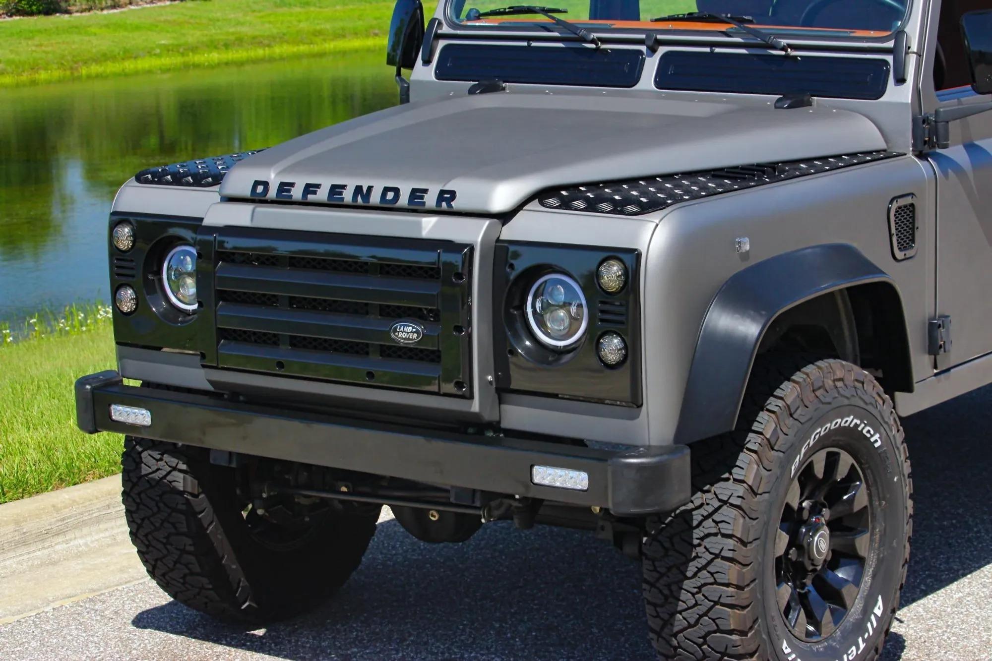 1997 Land Rover Defender 110 Station Wagon