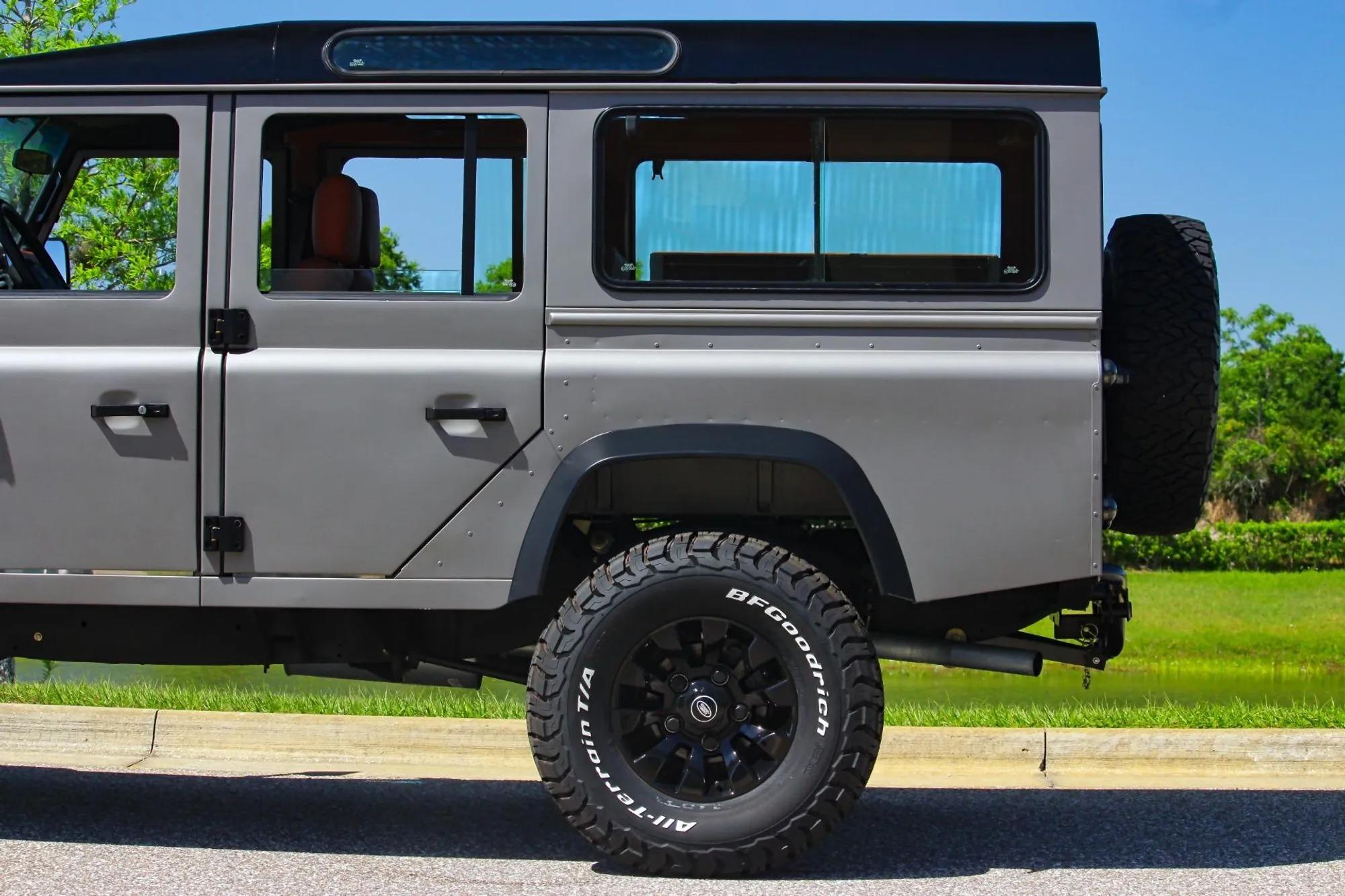 1997 Land Rover Defender 110 Station Wagon
