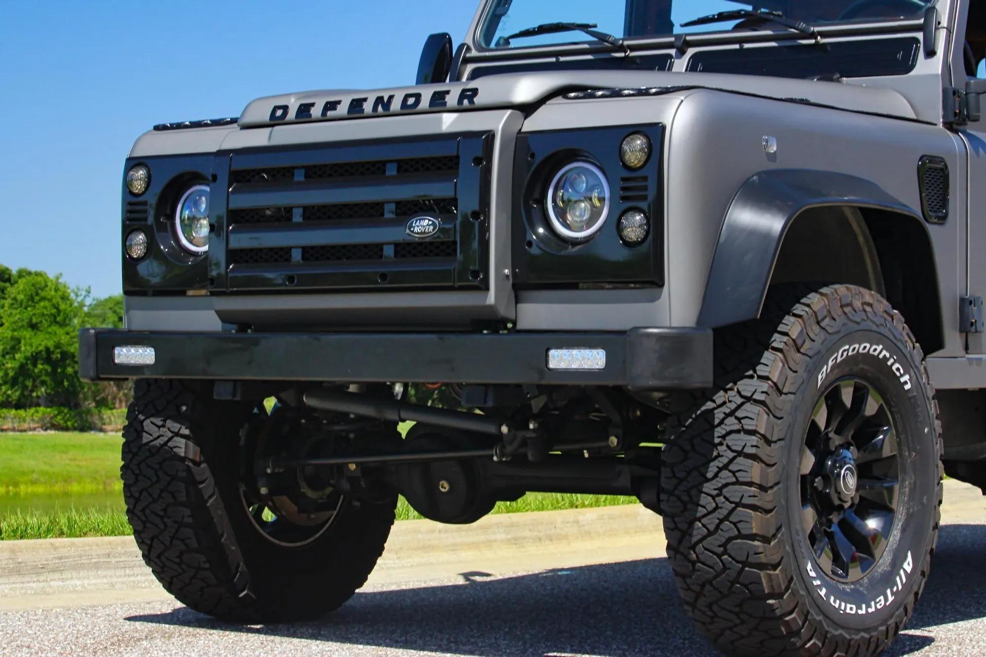 1997 Land Rover Defender 110 Station Wagon
