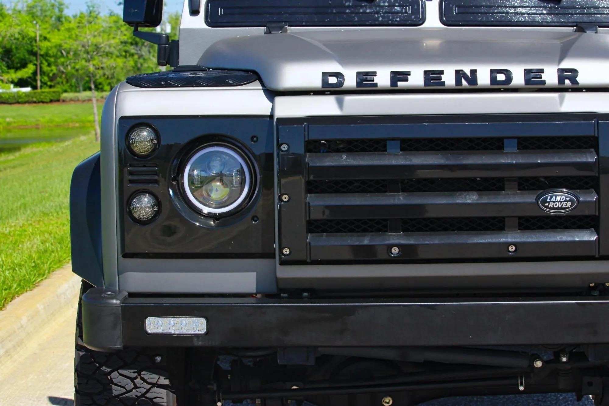 1997 Land Rover Defender 110 Station Wagon