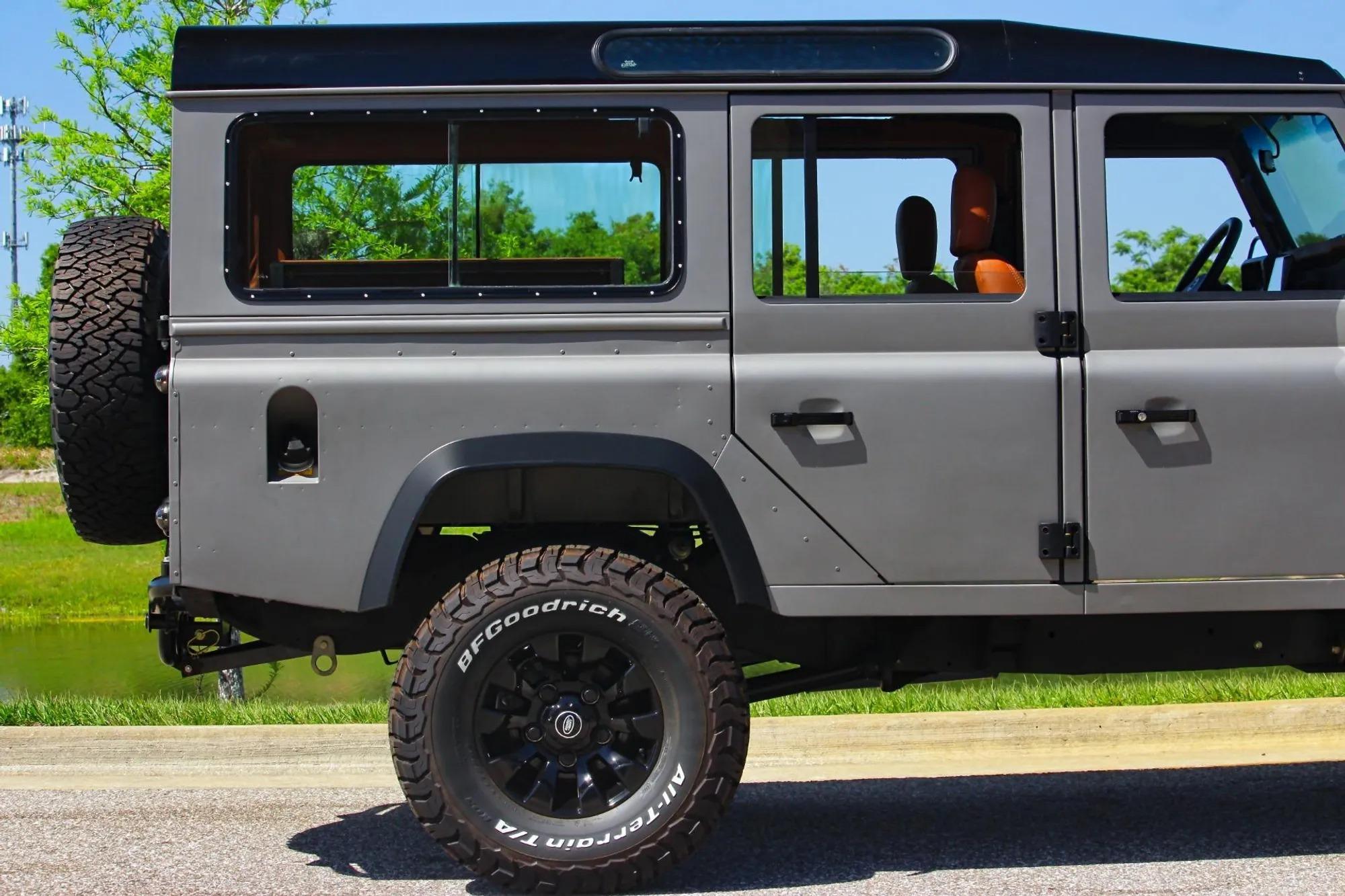 1997 Land Rover Defender 110 Station Wagon