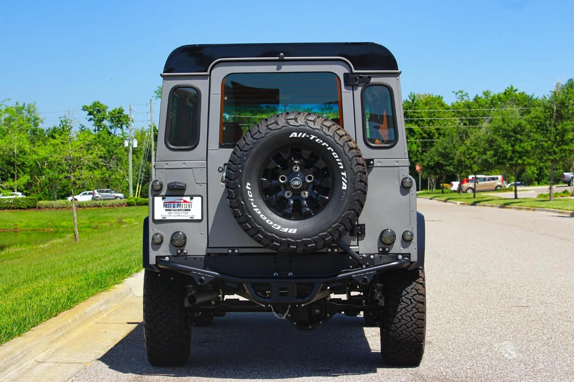1997 Land Rover Defender 110 Station Wagon