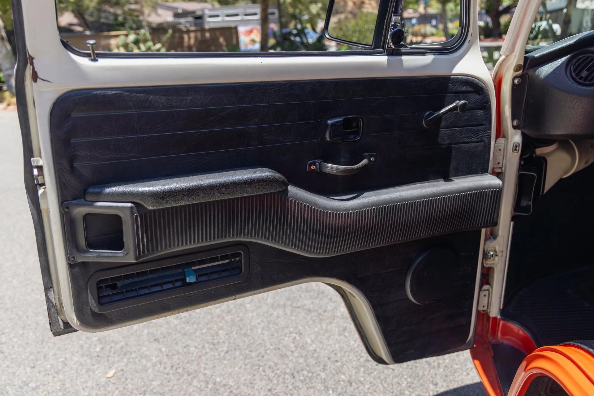 1975 Volkswagen Type 2 Center Isle