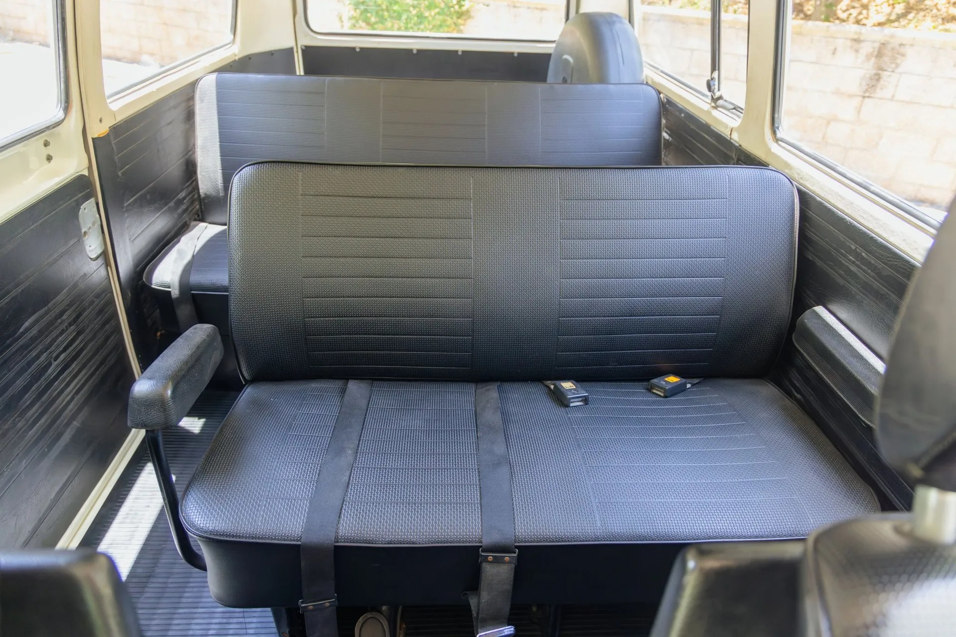 1975 Volkswagen Type 2 Center Isle
