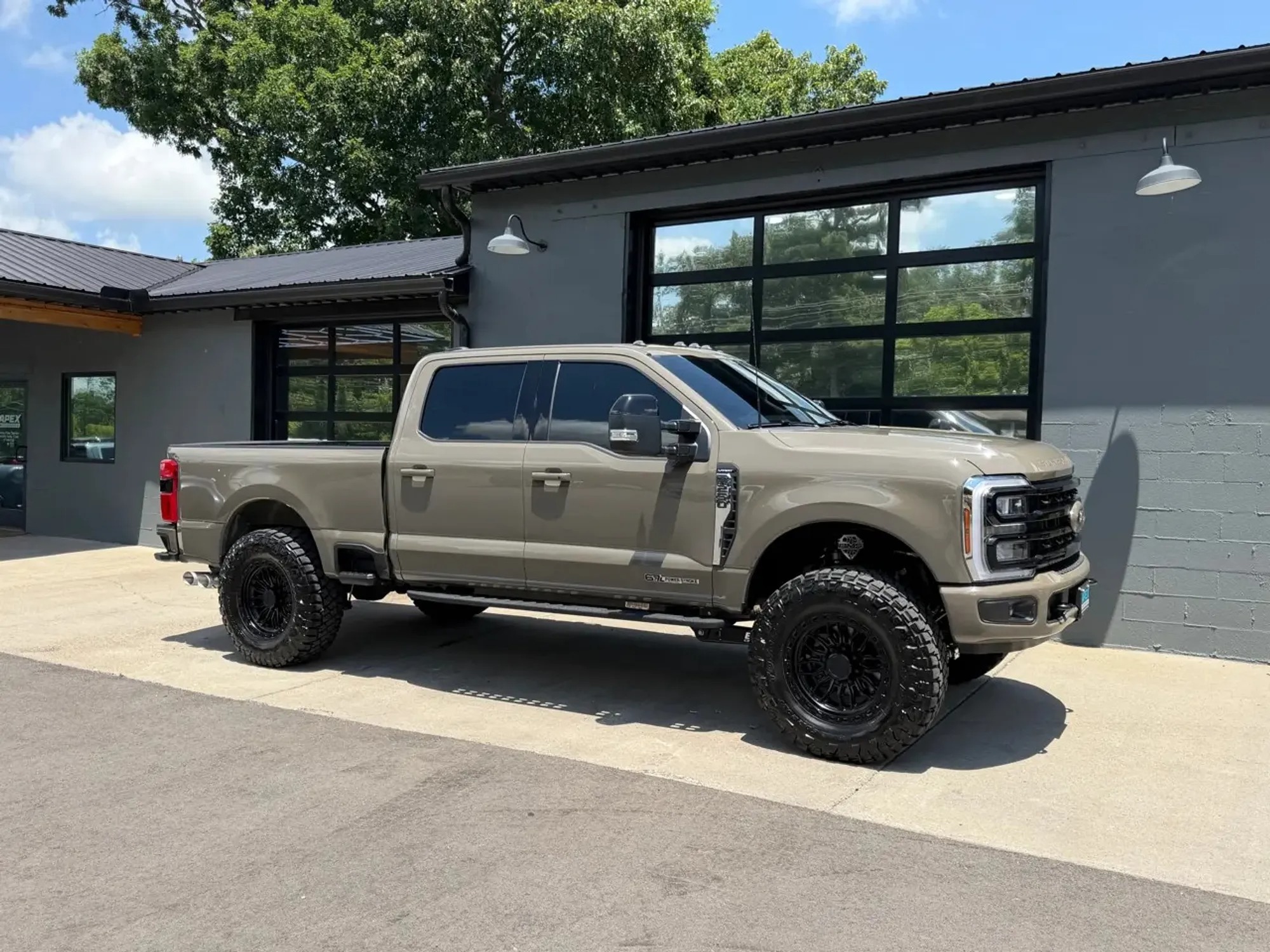2026 Ford F-250 Super Duty Lariat - 4