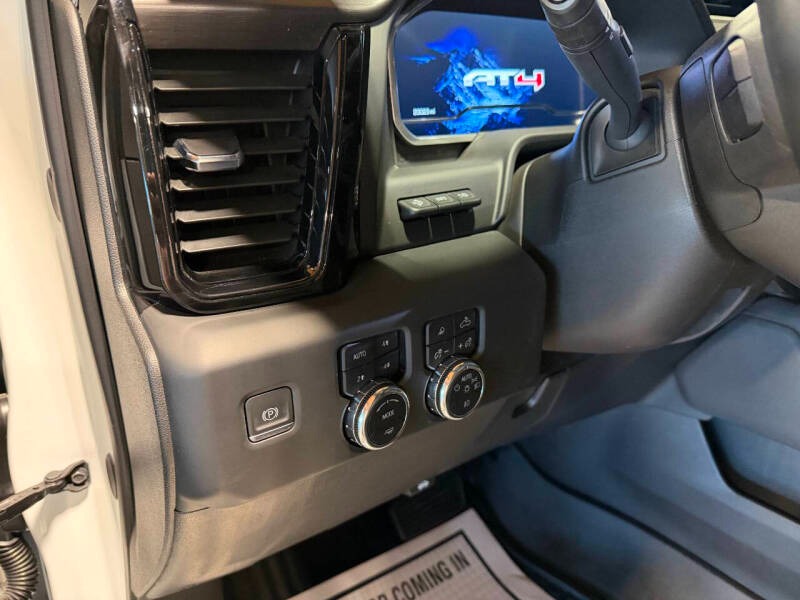 2024 GMC Sierra 3500HD AT4