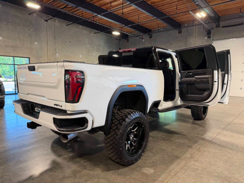2024 GMC Sierra 3500HD AT4