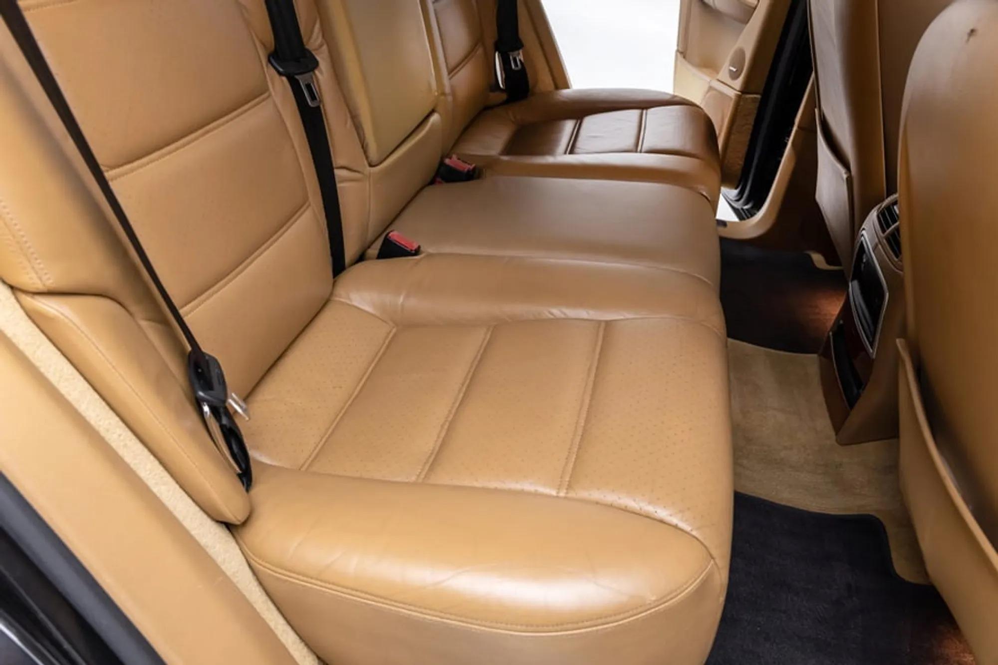 Modified 2003 Porsche Cayenne Turbo