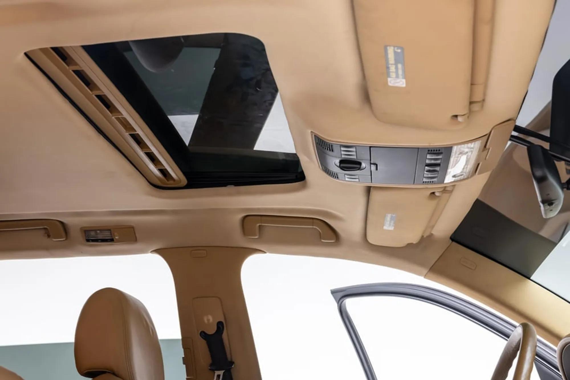 Modified 2003 Porsche Cayenne Turbo