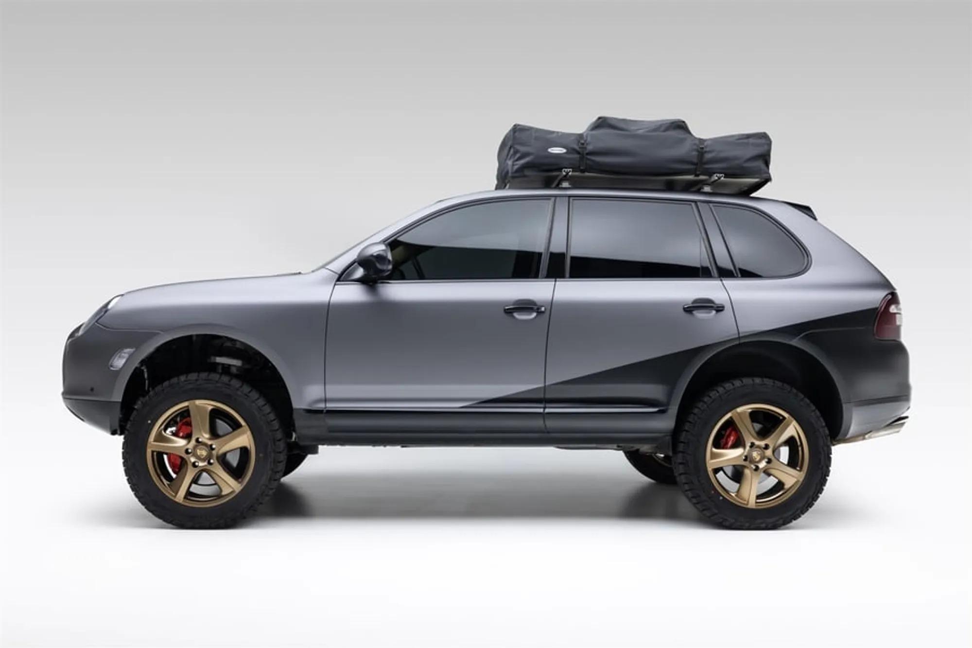 Modified 2003 Porsche Cayenne Turbo