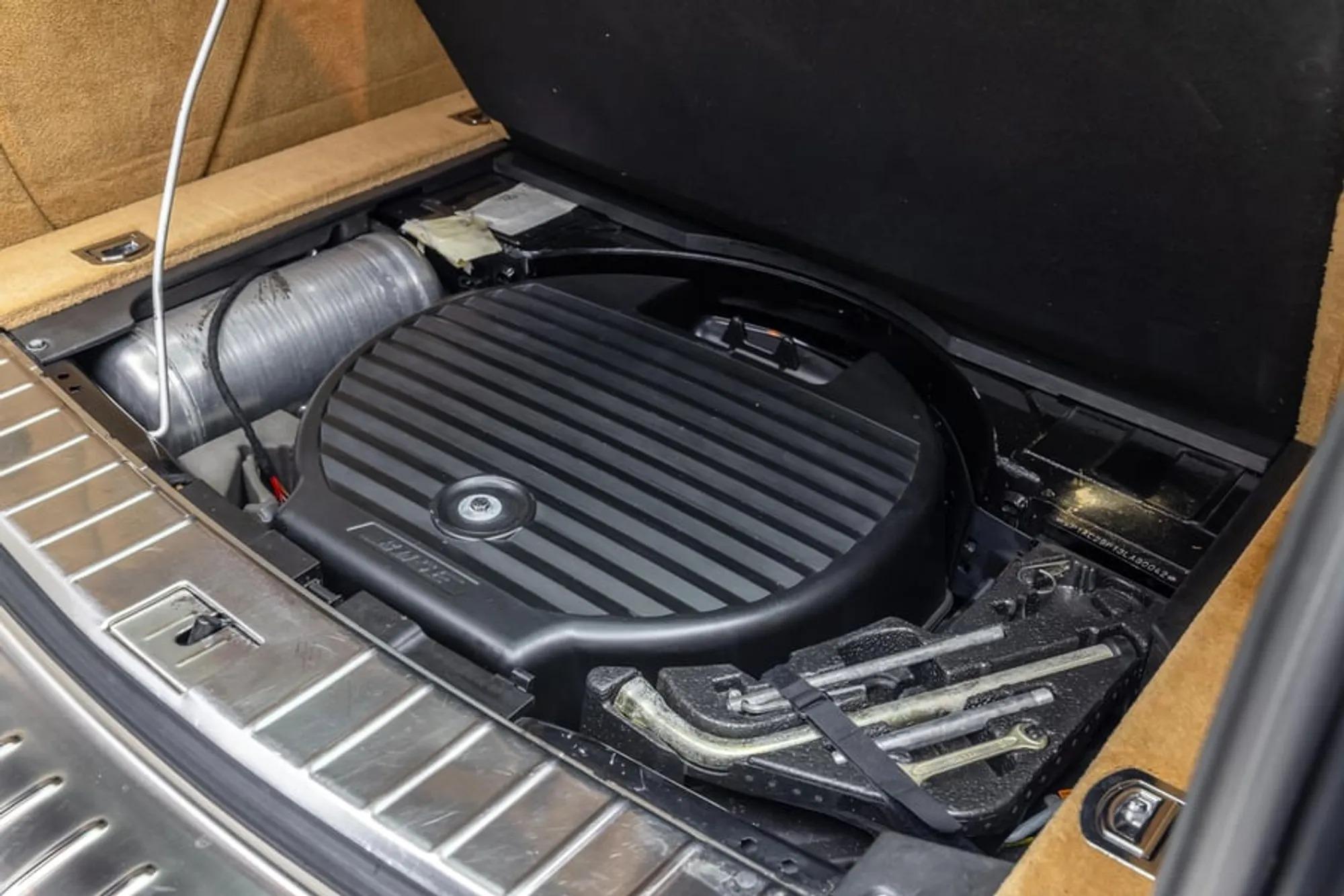Modified 2003 Porsche Cayenne Turbo