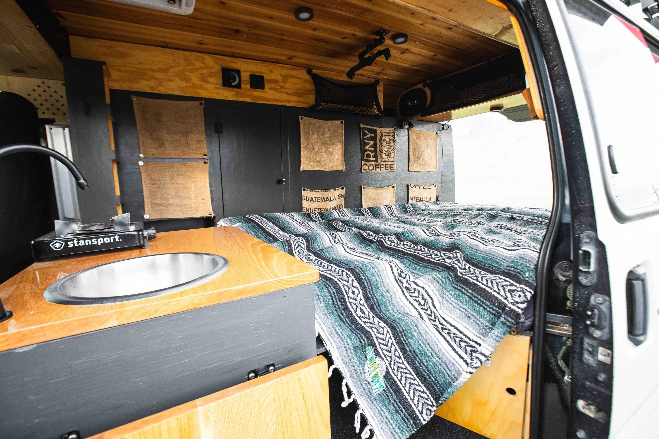 1995 Mitsubishi Delica L300 Star Wagon