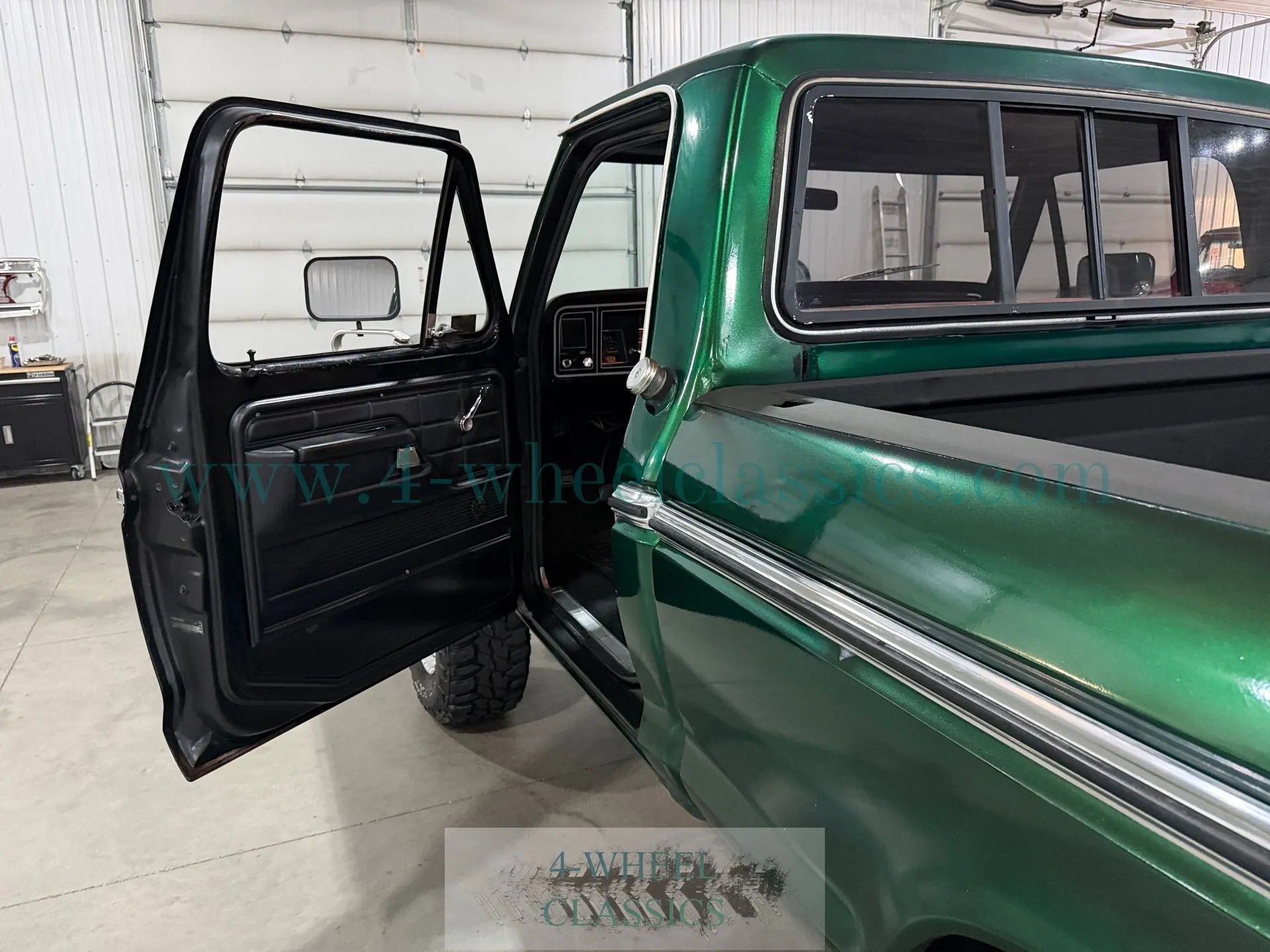 1977 Ford F-150 Short Box Ranger
