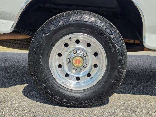 1994 Ford F-150 XLT SWB
