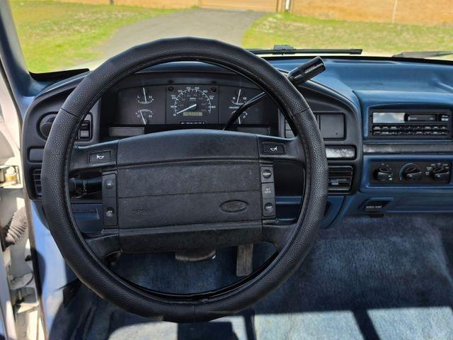 1994 Ford F-150 XLT SWB