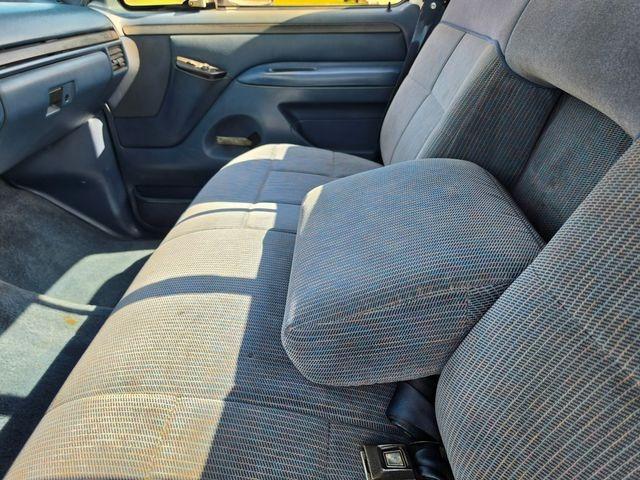 1994 Ford F-150 XLT SWB