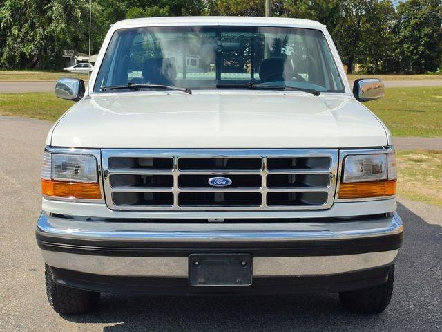 1994 Ford F-150 XLT SWB