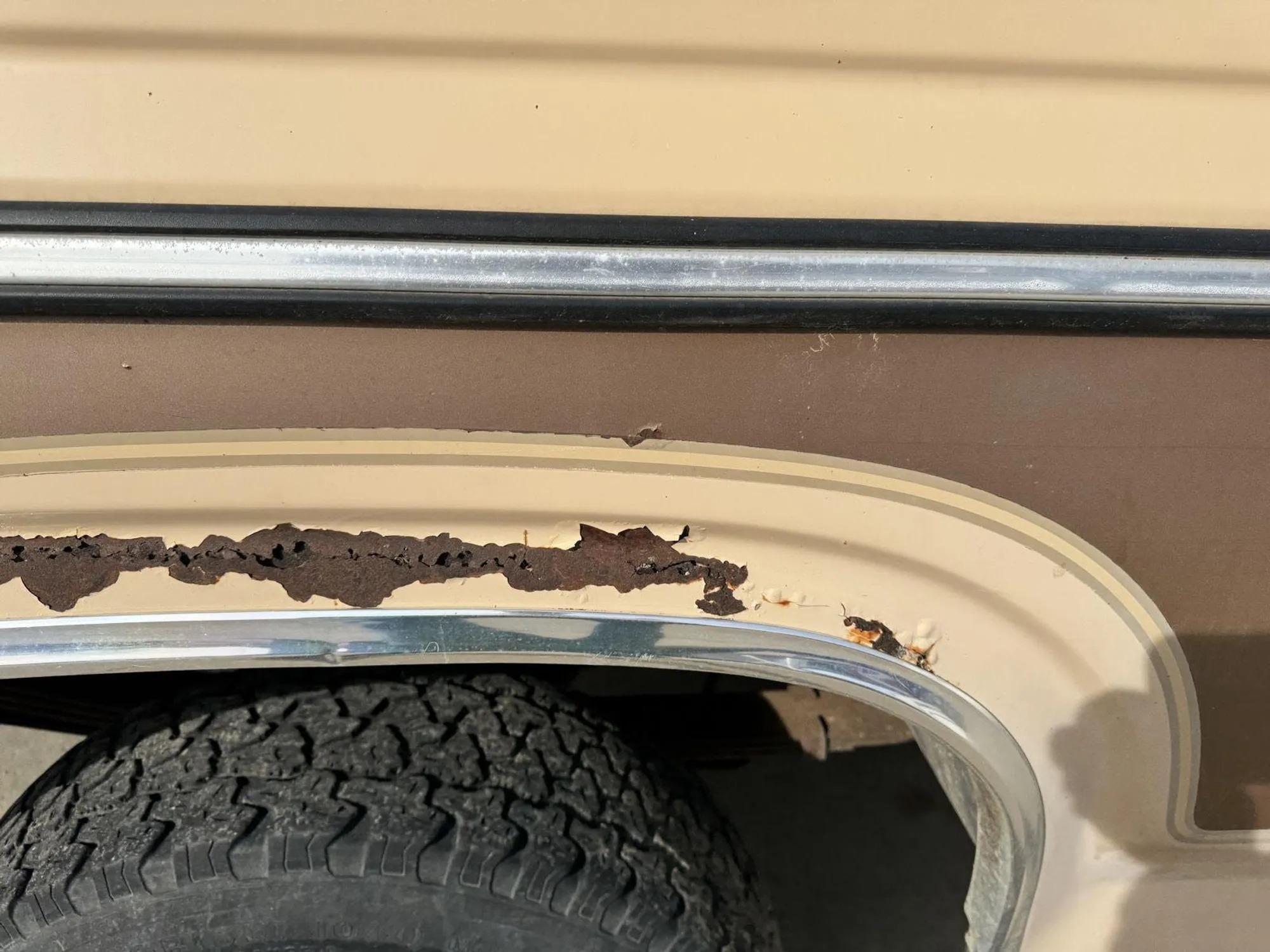 1985 Ford F-150 XLT Lariat 4×4