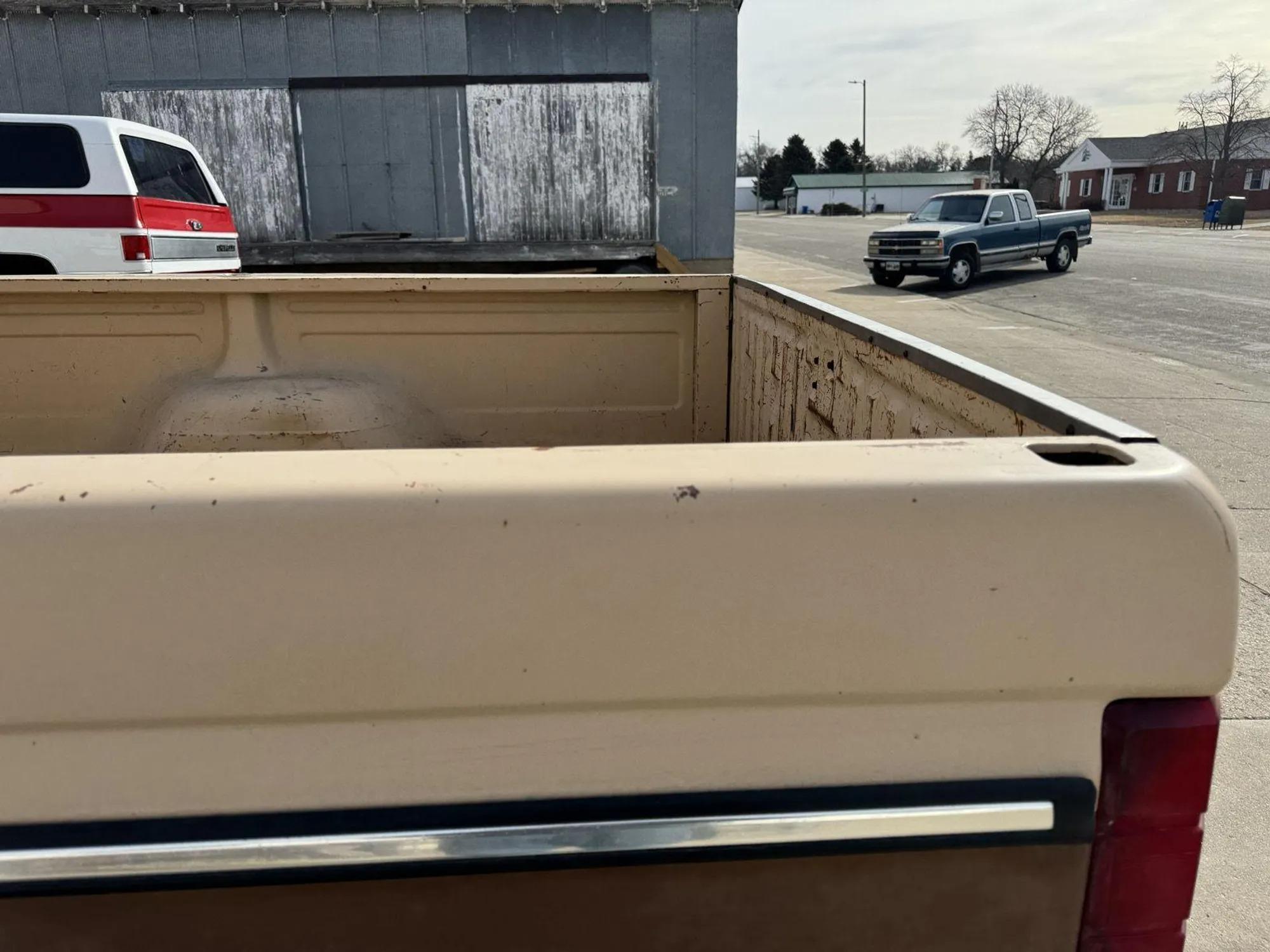 1985 Ford F-150 XLT Lariat 4×4