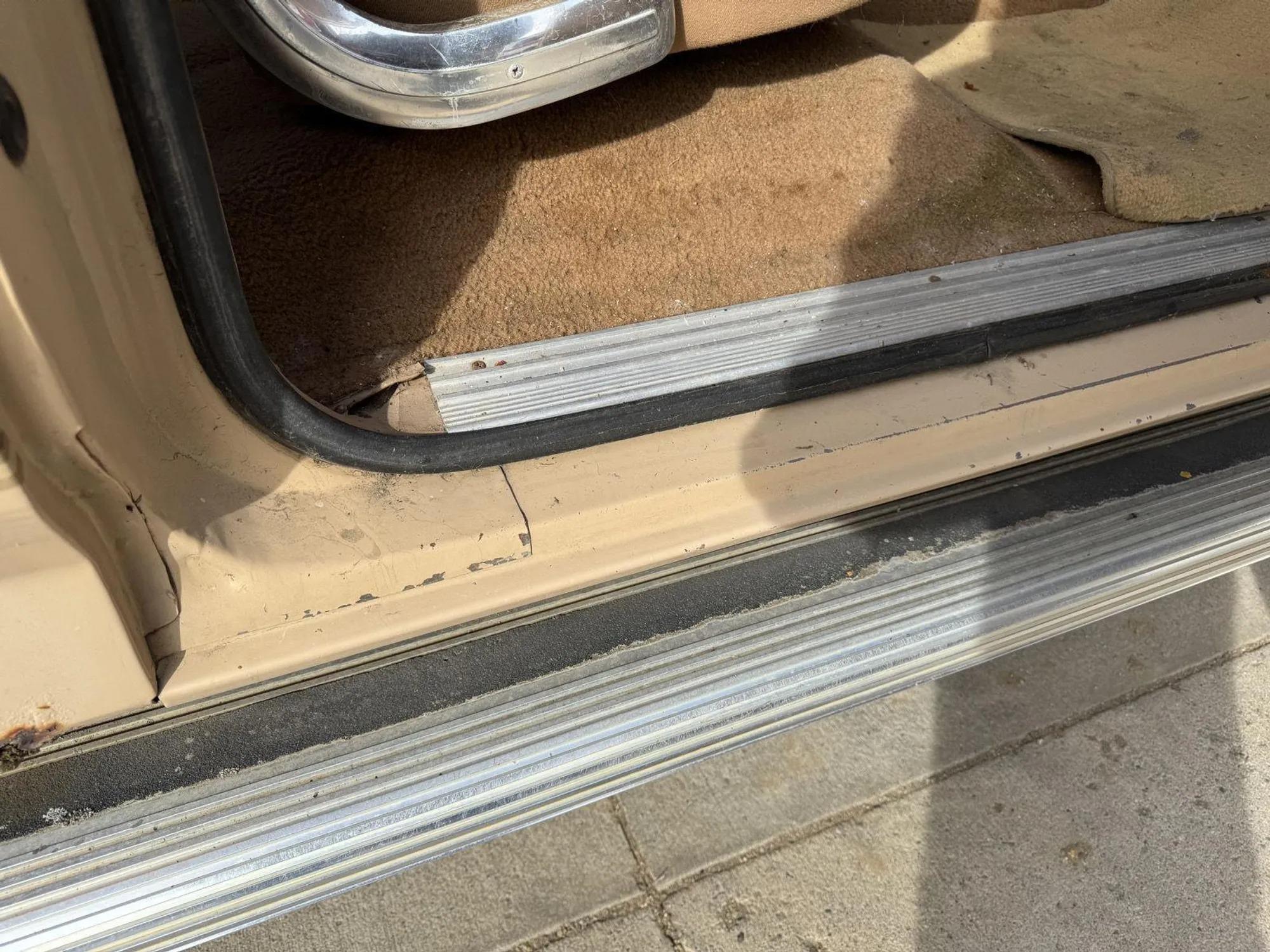 1985 Ford F-150 XLT Lariat 4×4