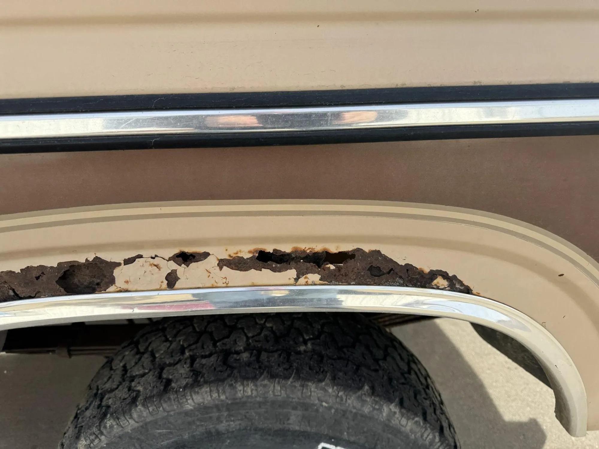 1985 Ford F-150 XLT Lariat 4×4