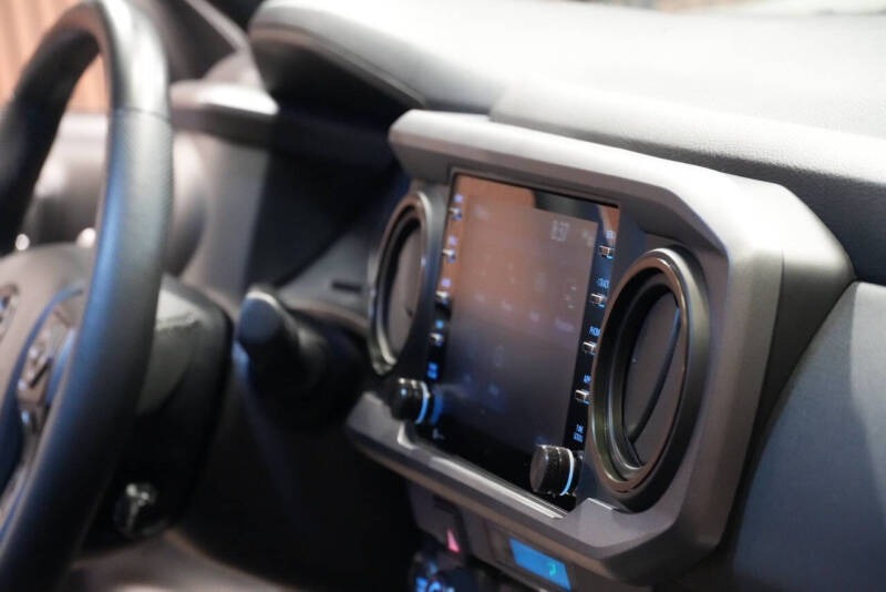 2022 Toyota Tacoma TRD Off-Road