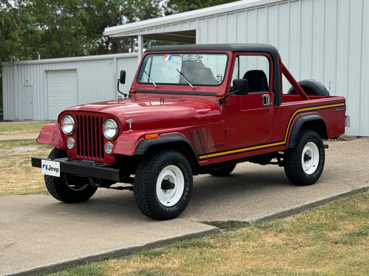 1985 Jeep CJ-8 Scrambler - 4