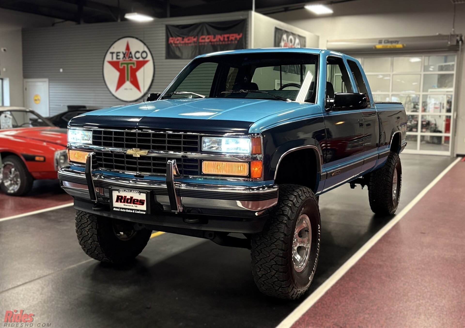 1993 Chevrolet K1500 Silverado - 2