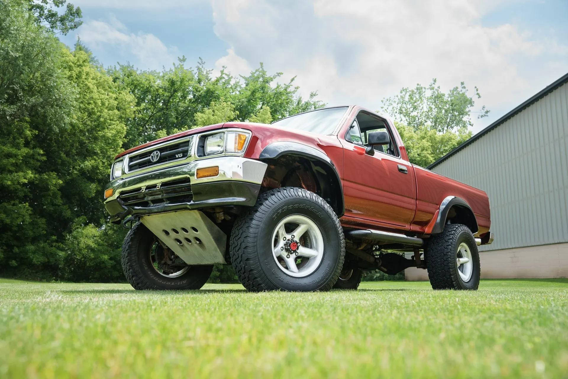 1994 Toyota Pickup DLX