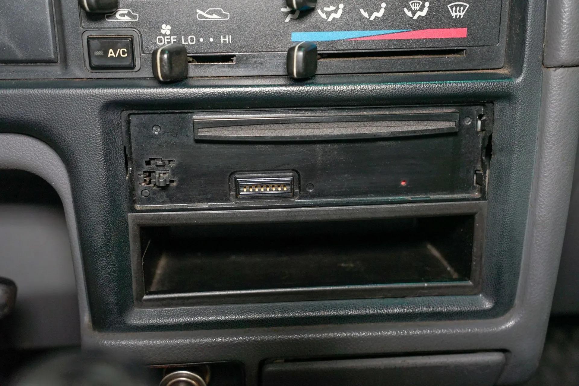 1994 Toyota Pickup DLX