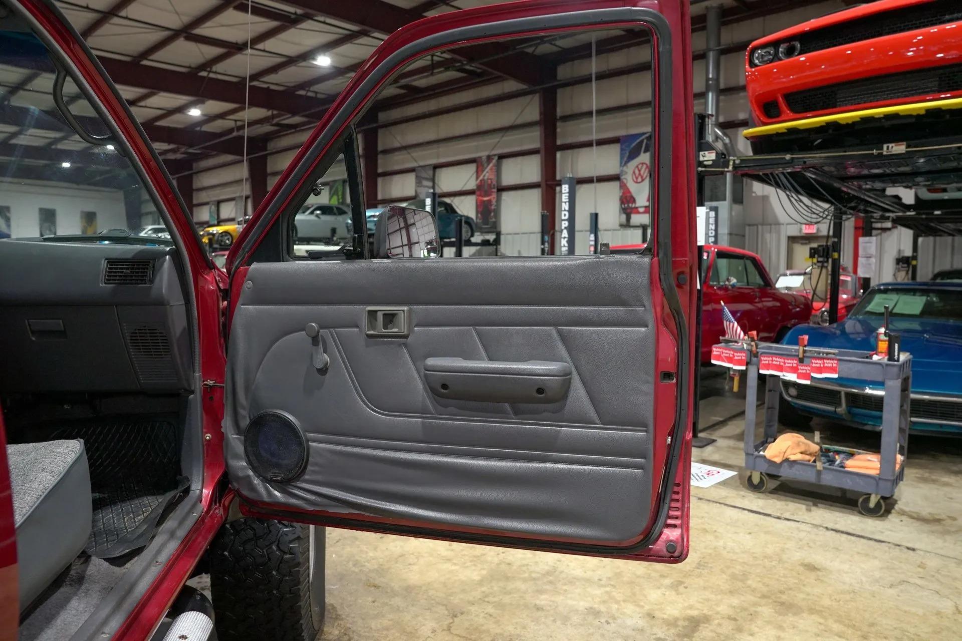 1994 Toyota Pickup DLX