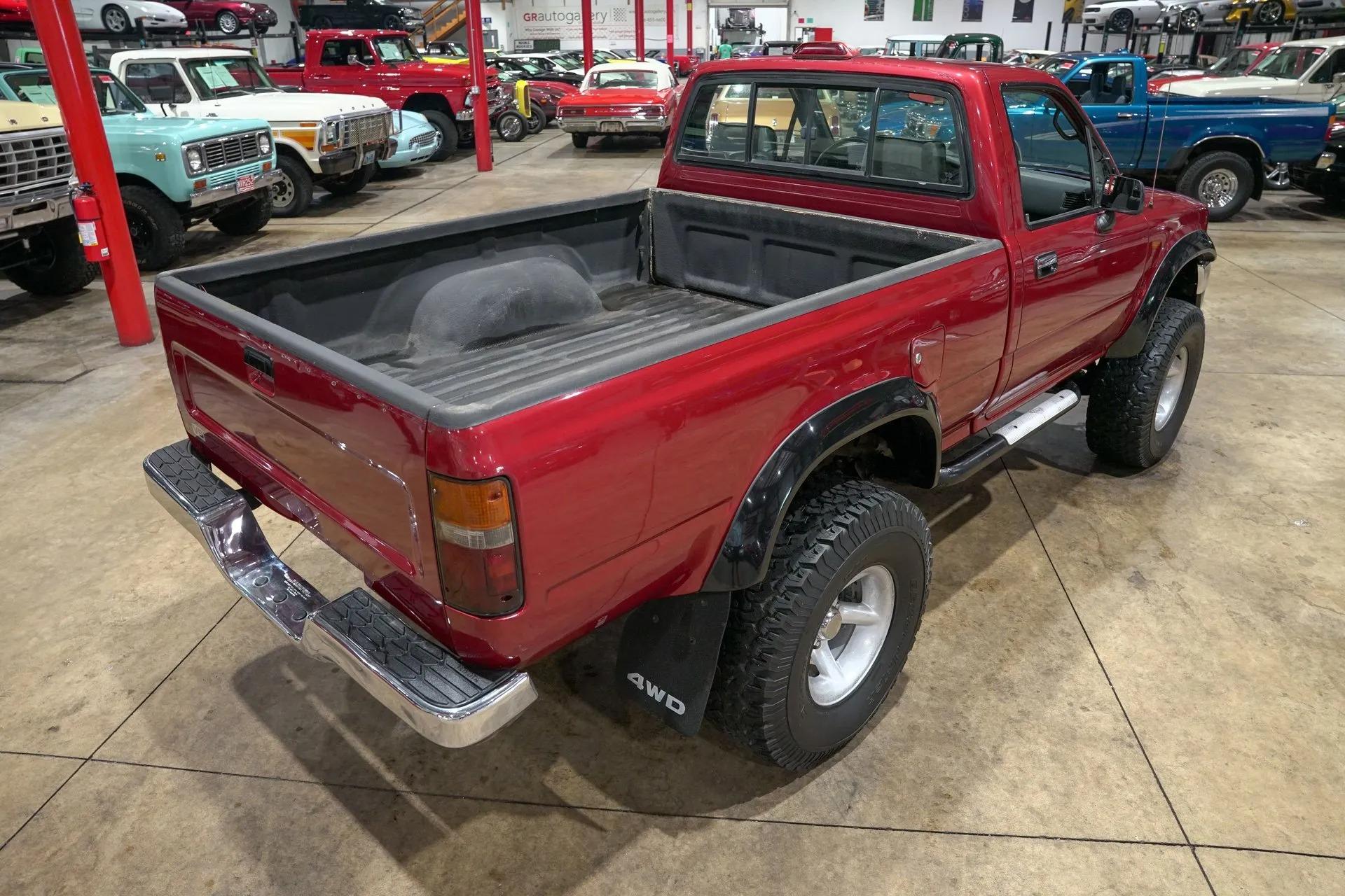 1994 Toyota Pickup DLX