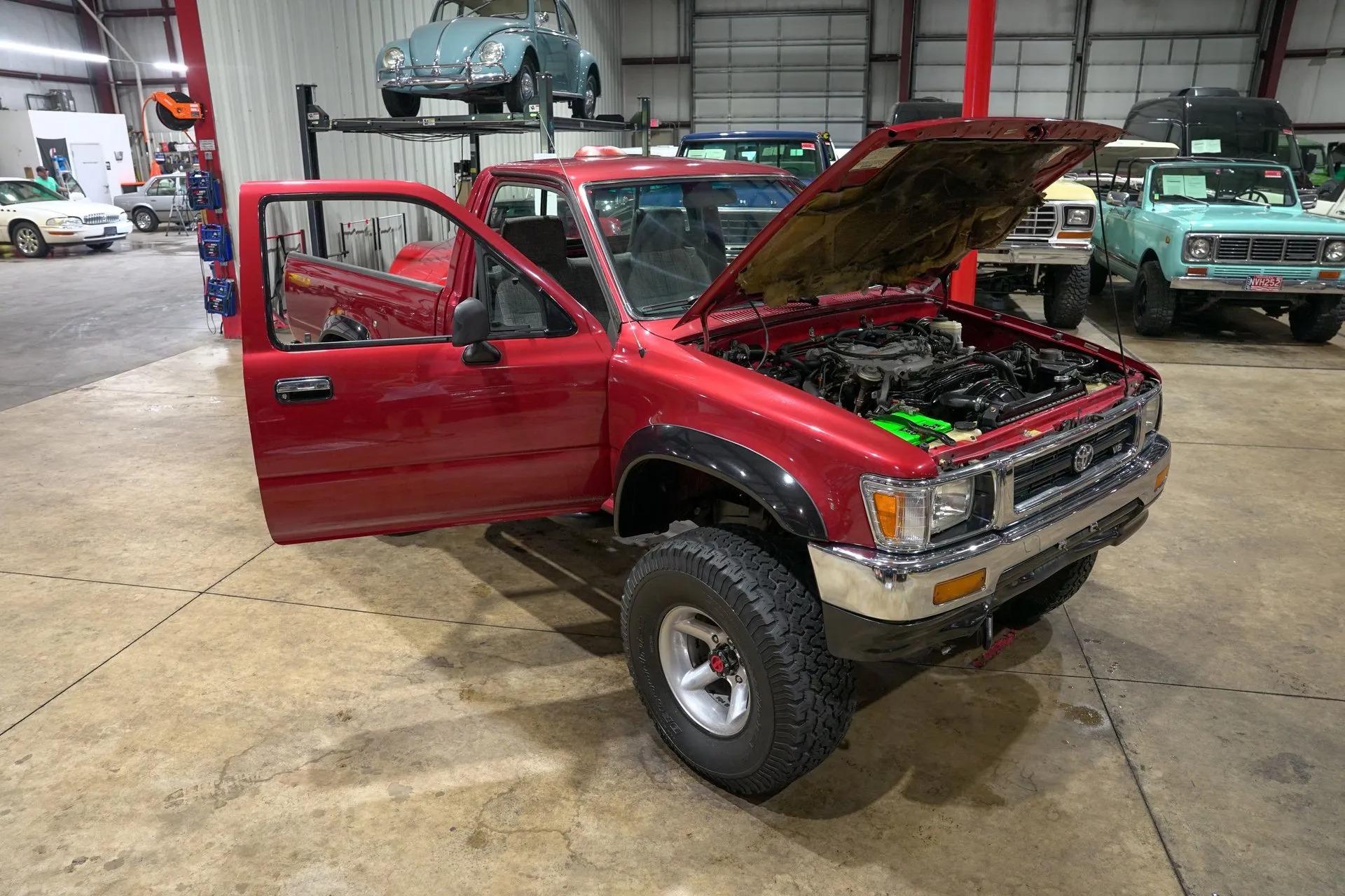 1994 Toyota Pickup DLX