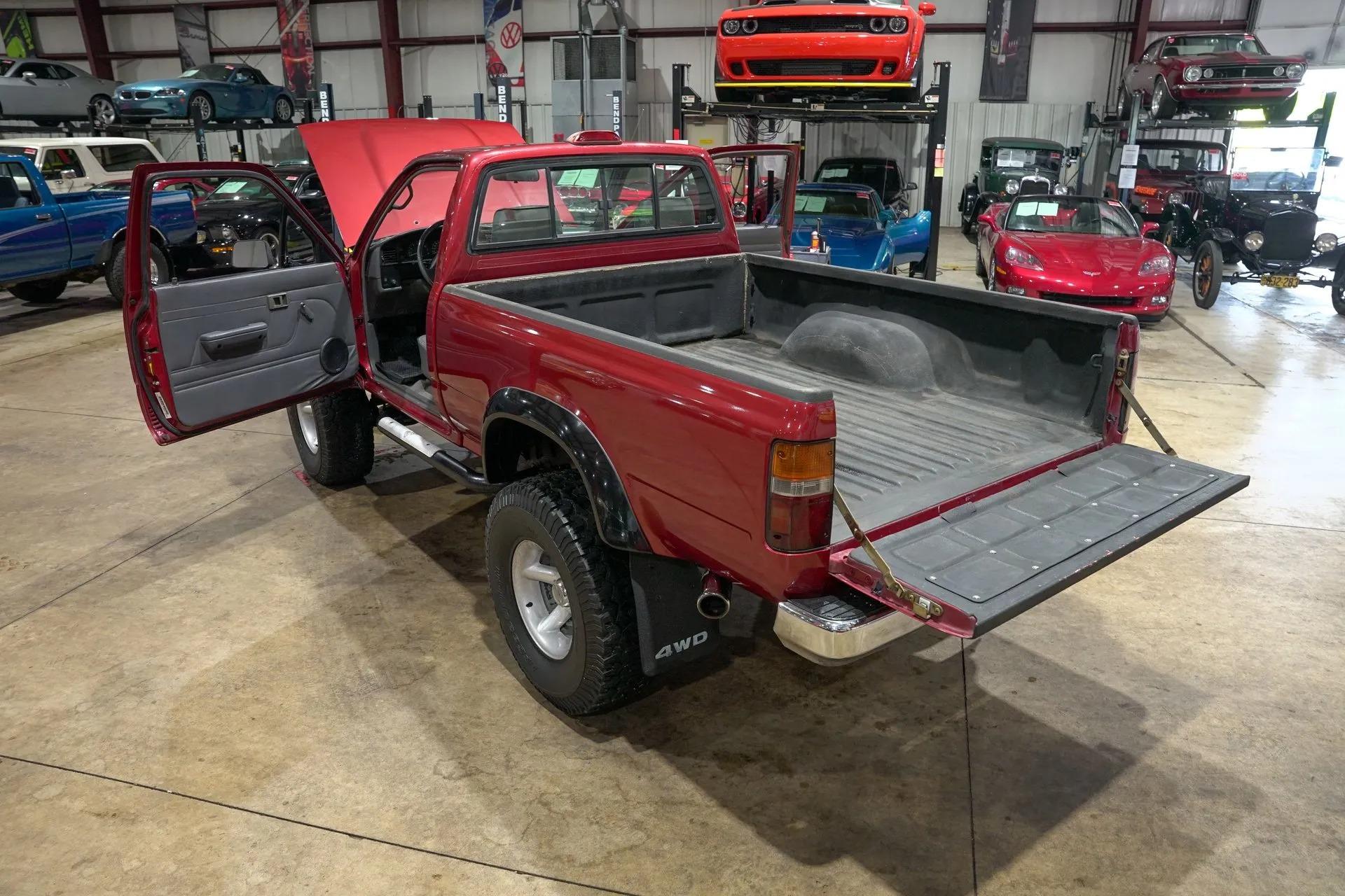 1994 Toyota Pickup DLX