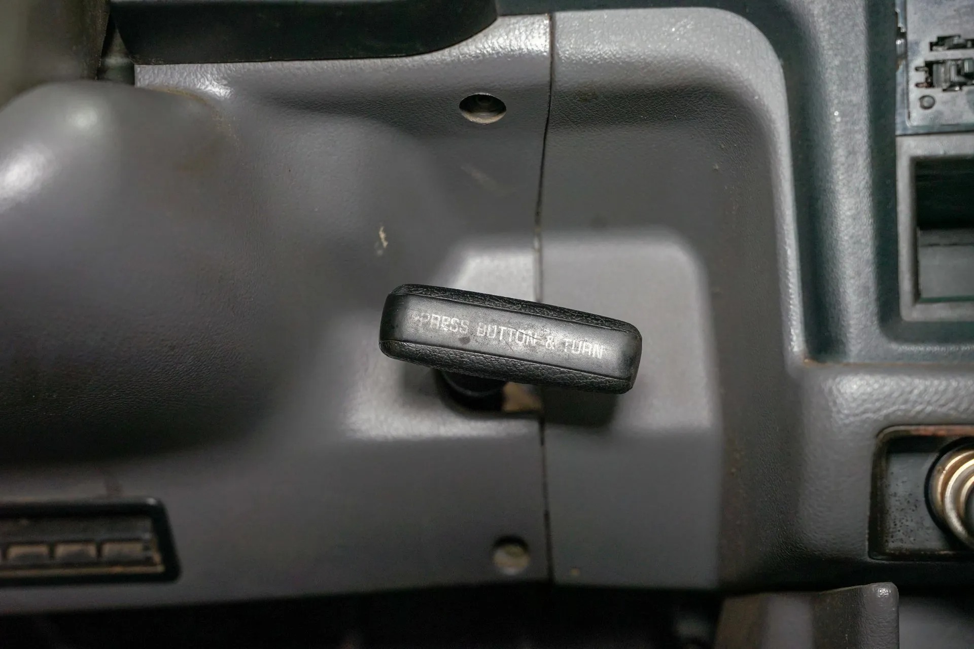 1994 Toyota Pickup DLX