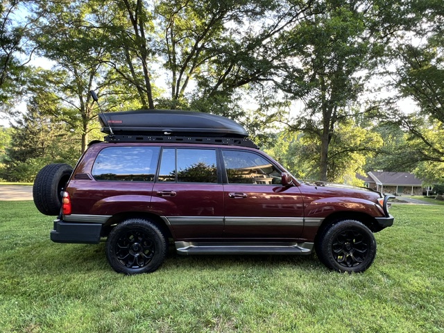  Toyota Land Cruiser