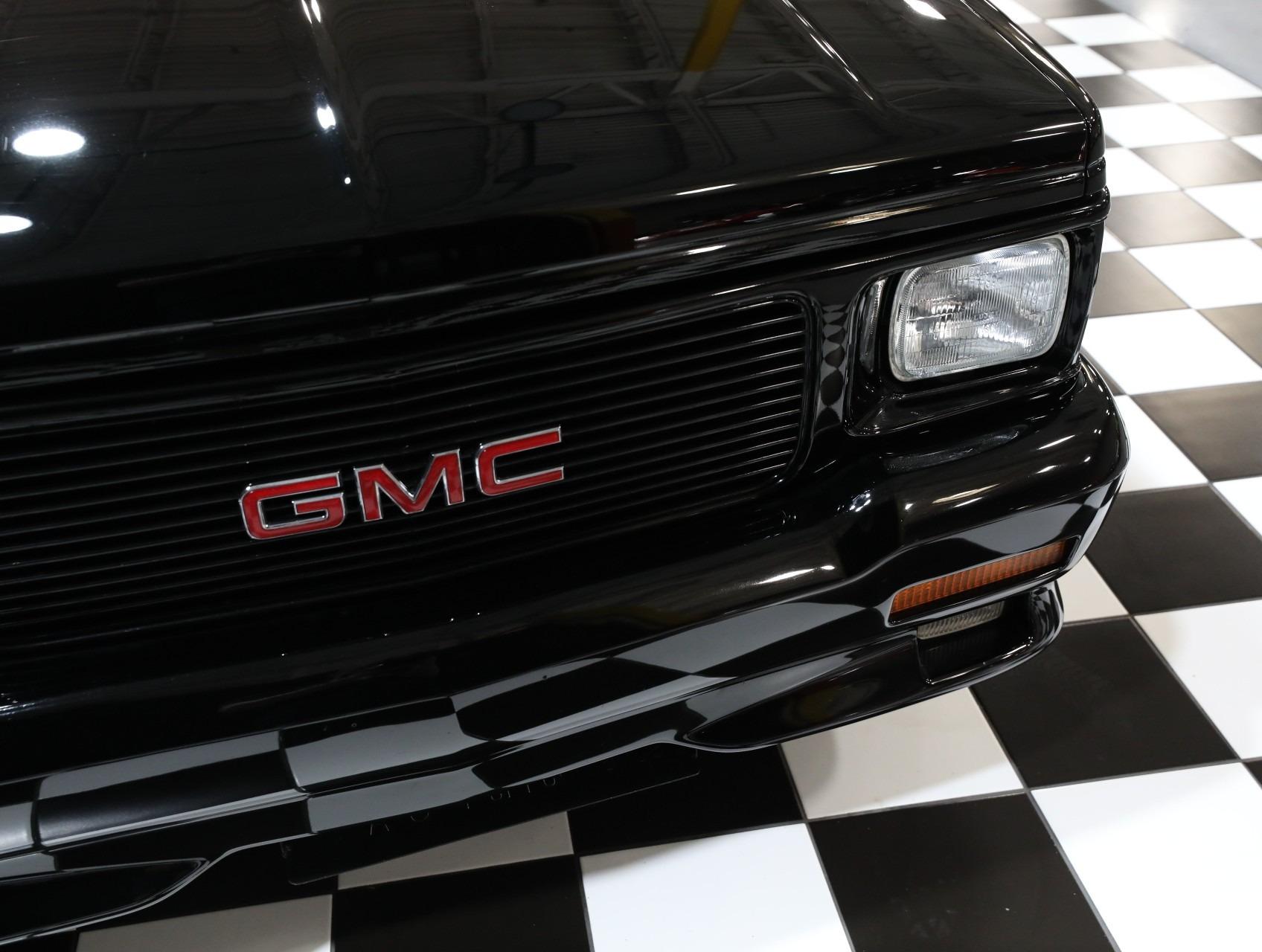 1993 GMC Typhoon