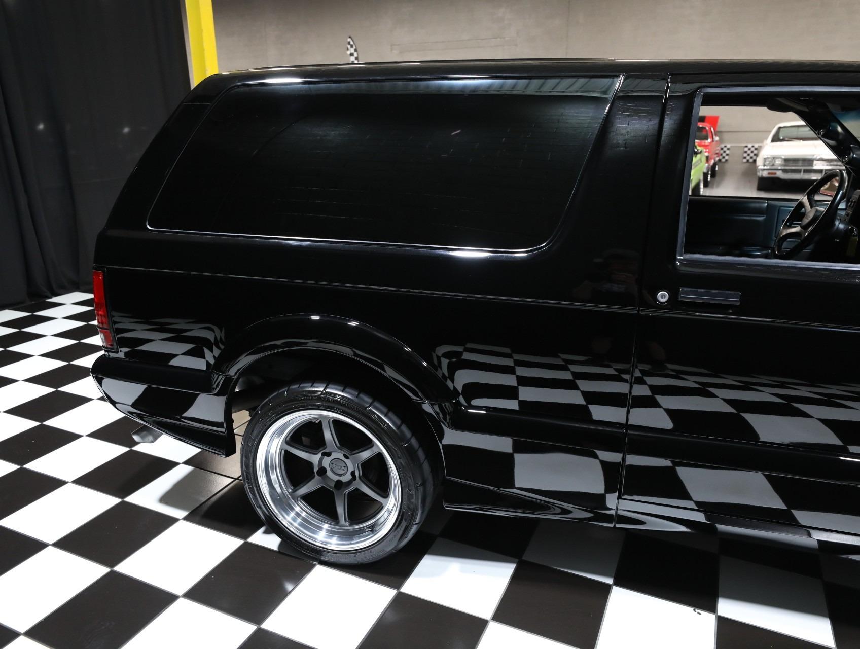 1993 GMC Typhoon