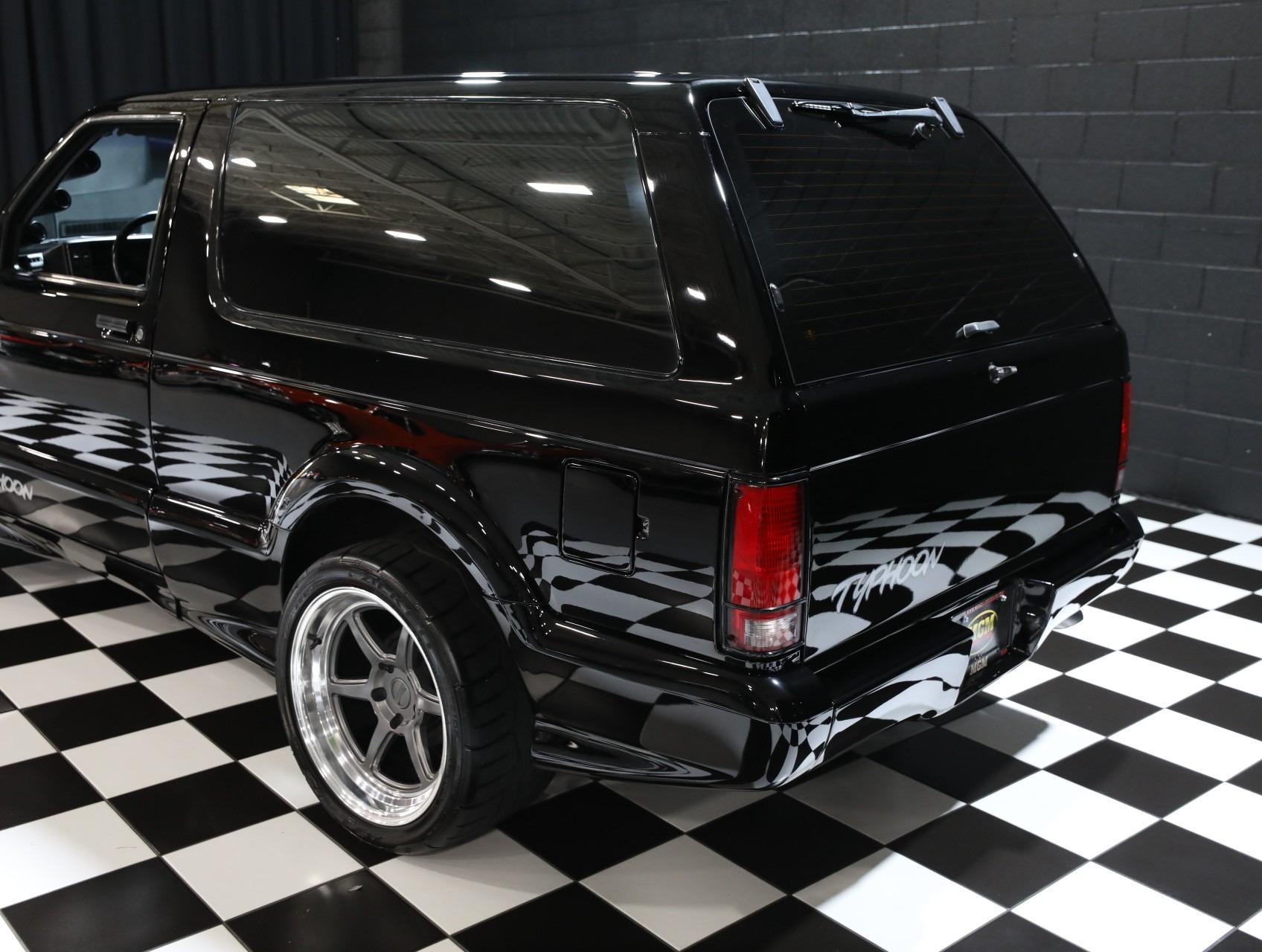 1993 GMC Typhoon