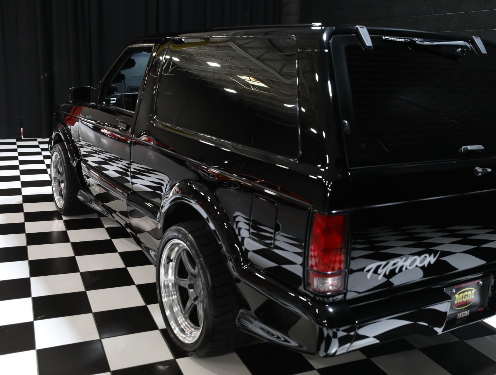 1993 GMC Typhoon