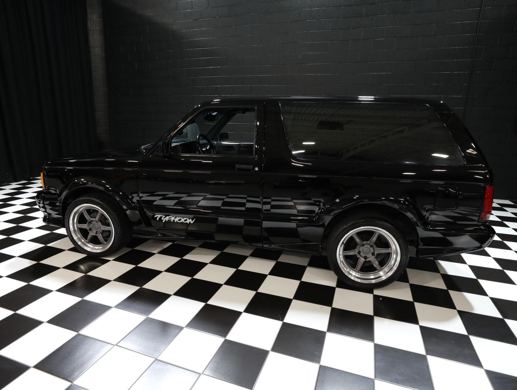 1993 GMC Typhoon