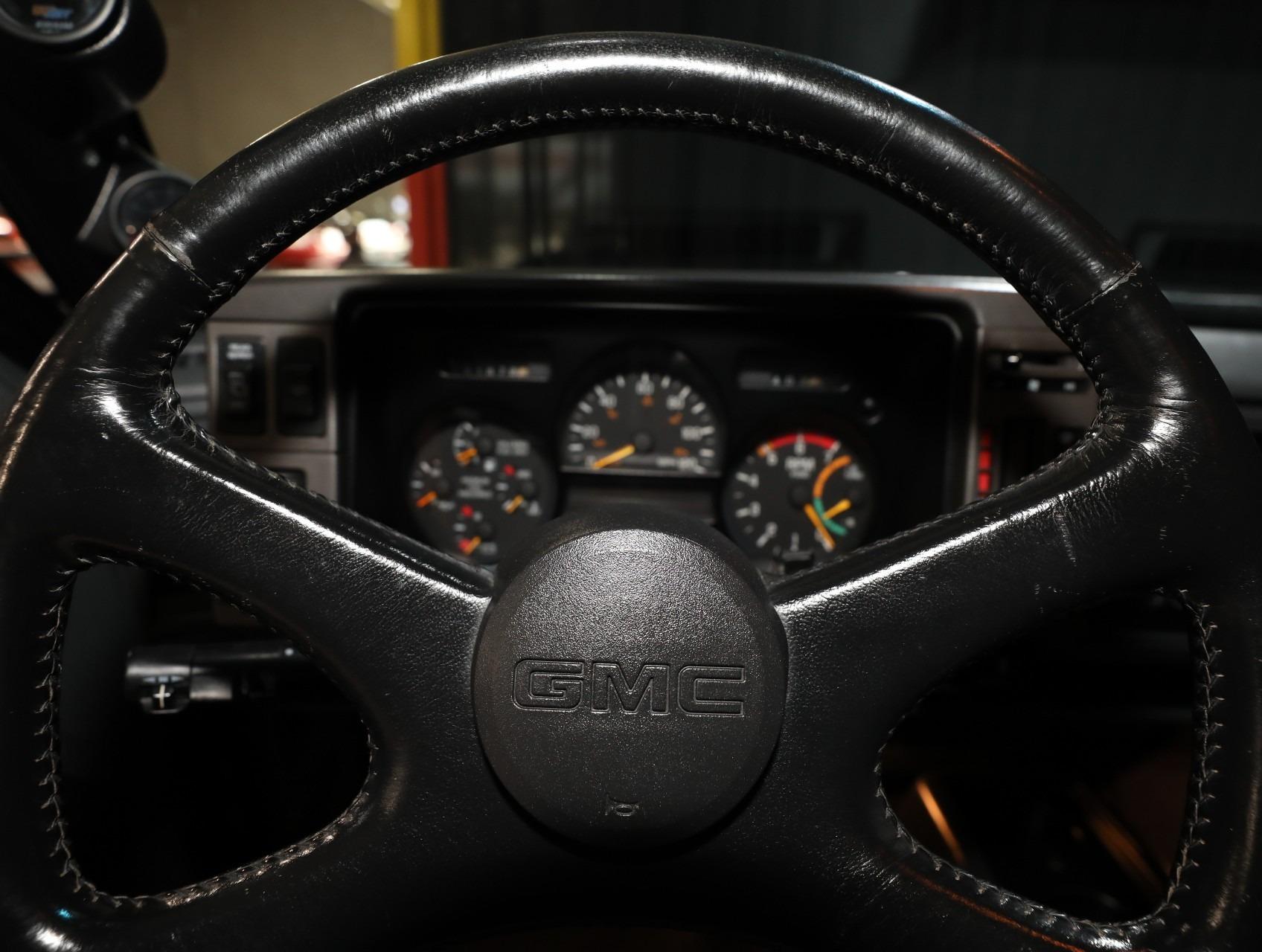 1993 GMC Typhoon