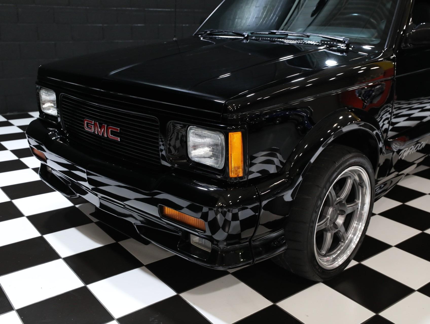 1993 GMC Typhoon