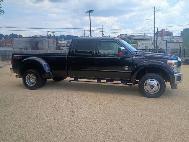 2011 Ford F-450 Super Duty Lariat FX4