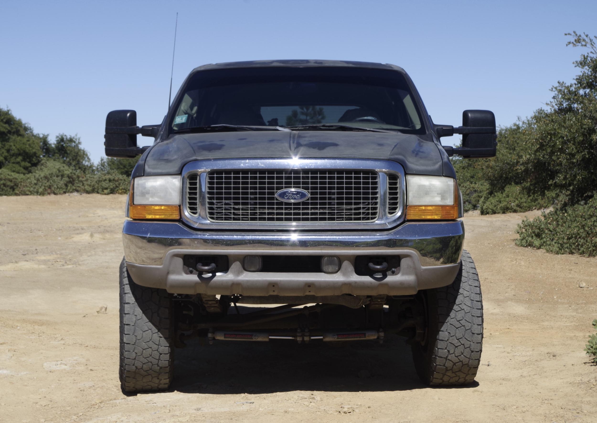 2001 Ford Excursion Limited - 3