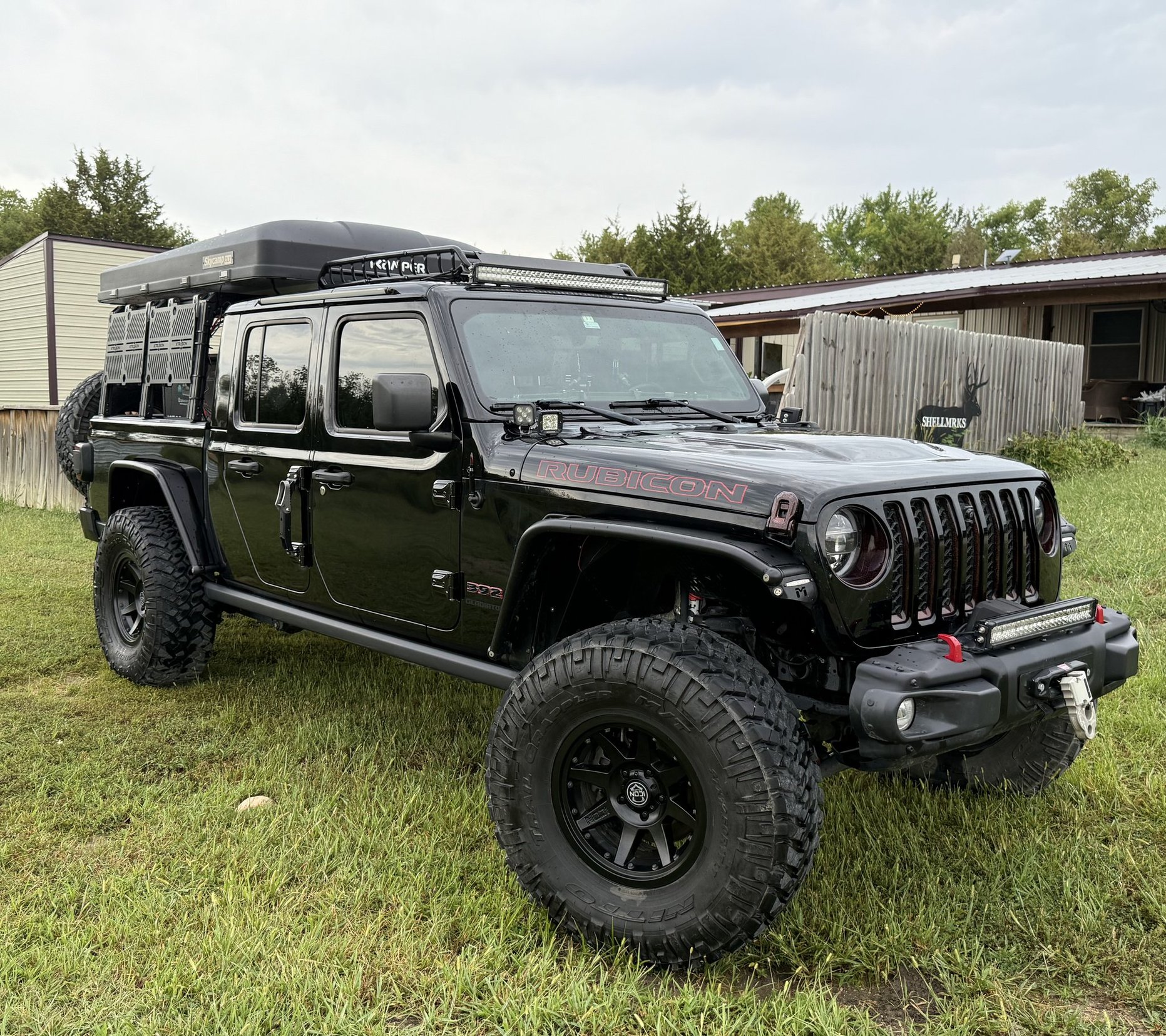  Jeep Gladiator