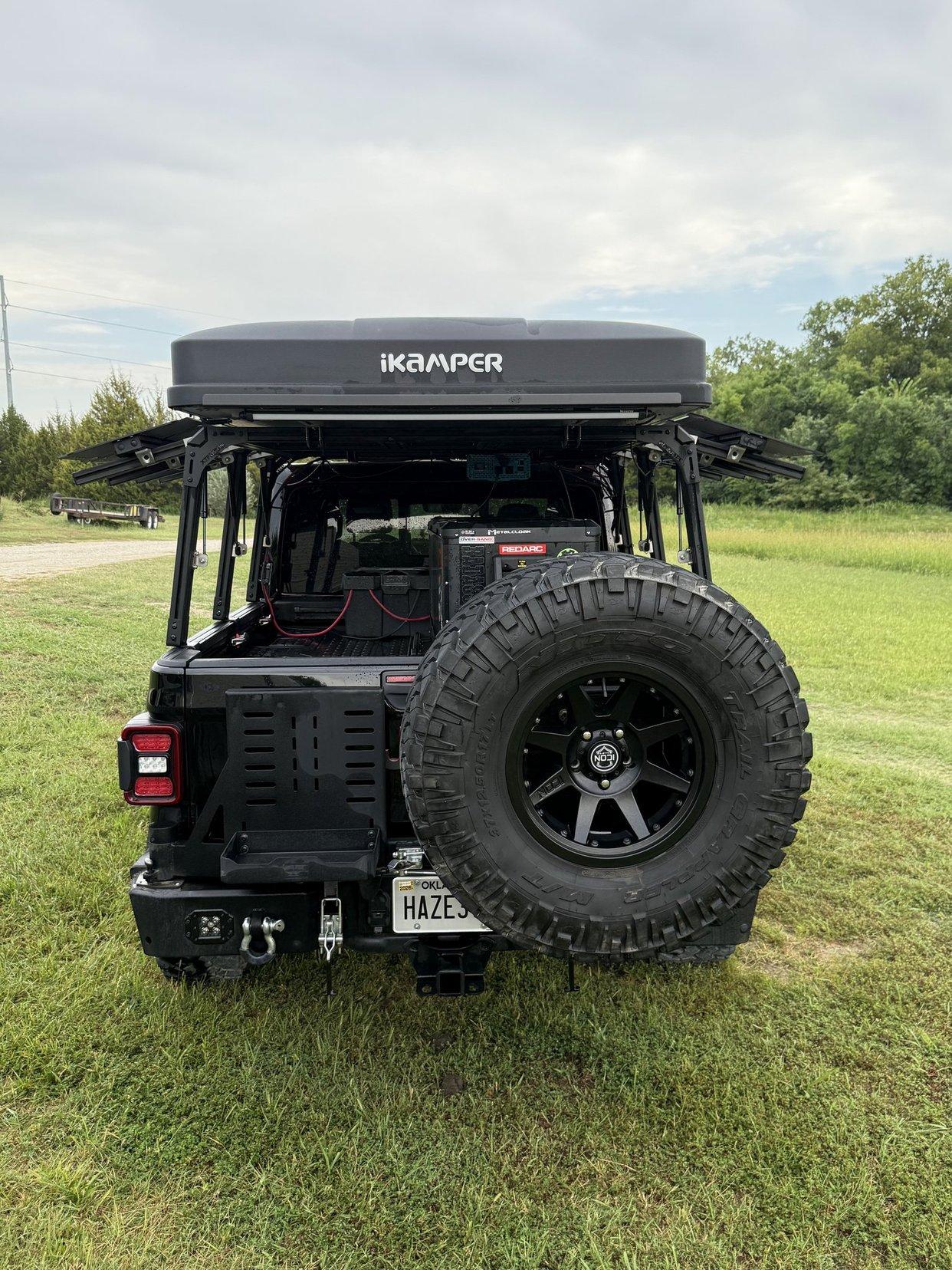 HEMI V8-Powered 2022 Jeep Gladiator